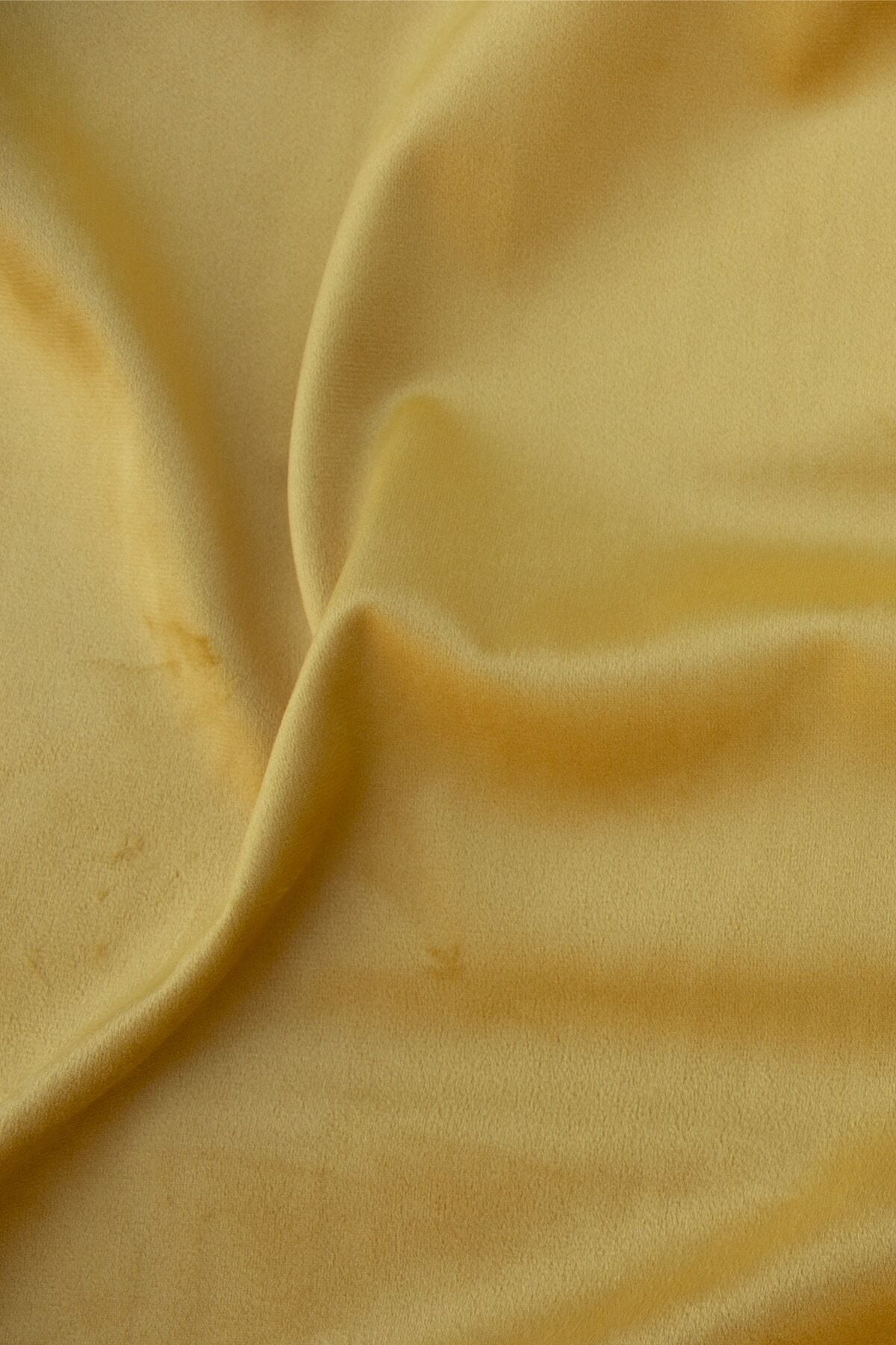 Baby Face Serisi Premium 1. Kalite Döşemelik Kumaş 12) Sarı